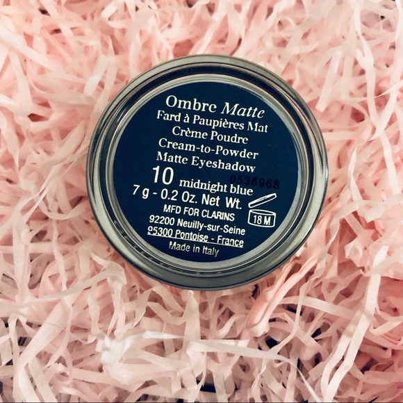 ๐2/$30-Olivia & Joy + Clarins Make Up Bundle - Picture 7 of 9